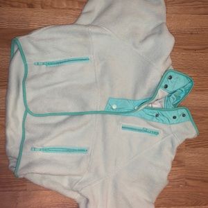 American eagle pull over